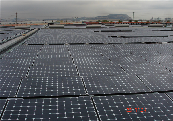 Crystalline-solar-panel-2000-kW-Barcelona-Spain