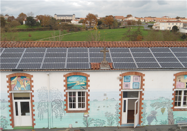 Crystalline-solar-panel-La-Vendée-France