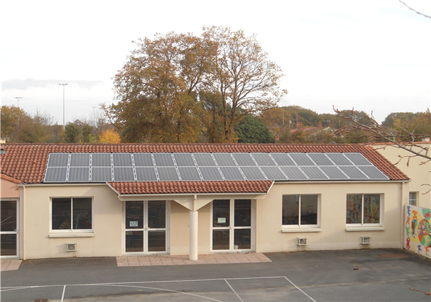 Crystalline-solar-panel-La-Vendée-France