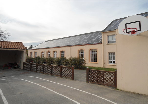 Crystalline-solar-panel-La-Vendée-France