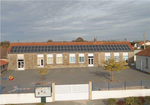 Crystalline-solar-panel-La-Vendée-France