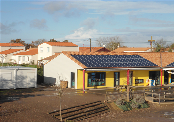 Crystalline-solar-panel-La-Vendée-France