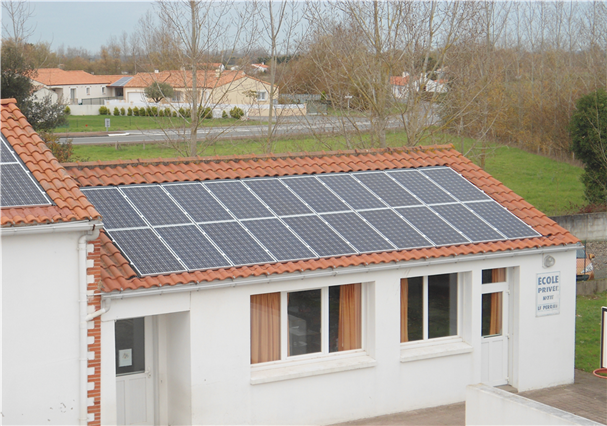 Crystalline-solar-panel-La-Vendée-France