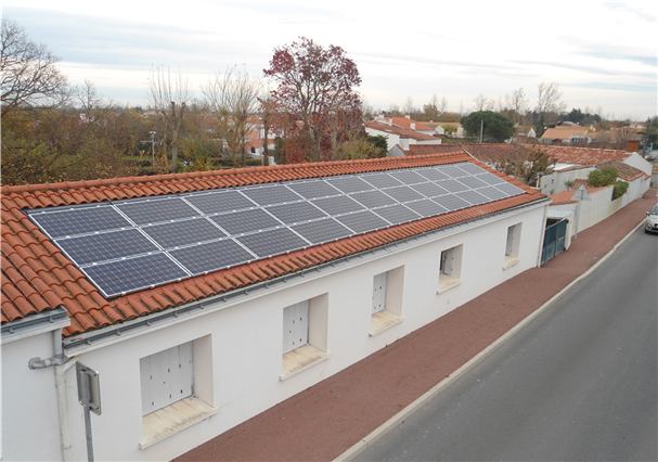Crystalline-solar-panel-La-Vendée-France