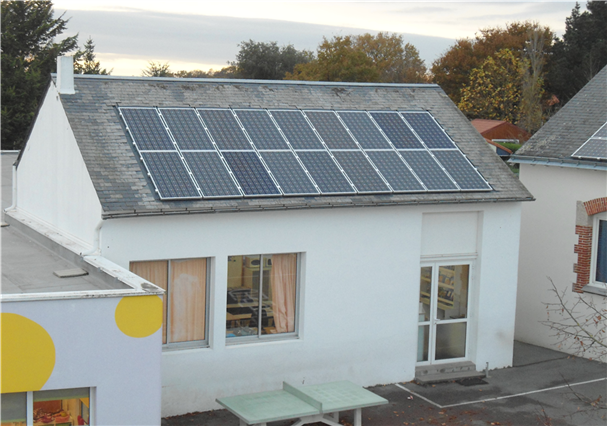 Crystalline-solar-panel-La-Vendée-France