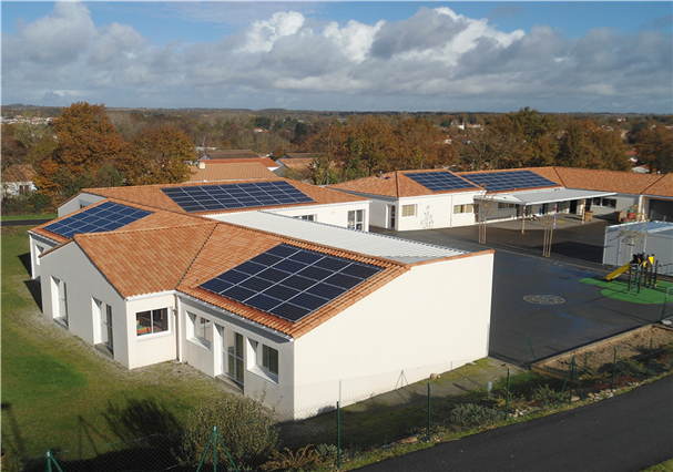 Crystalline-solar-panel-La-Vendée-France